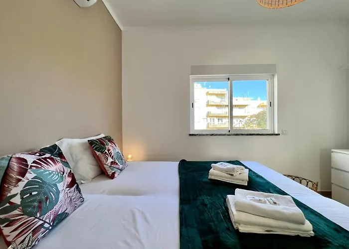 Design By Homing Appartement