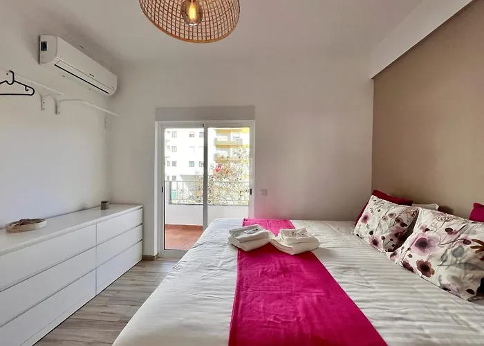 Design By Homing Apartment
